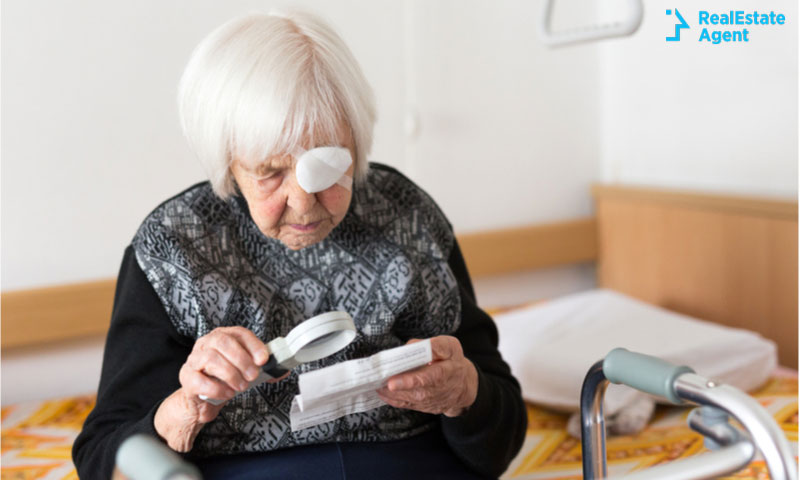 elderly-visually-impaired