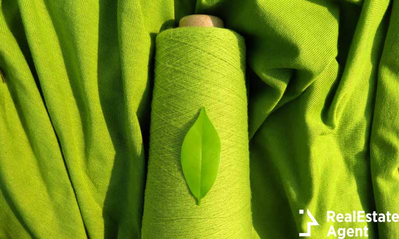 green sustainable fashion leaf