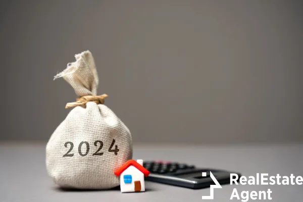2024 budget real estate concept