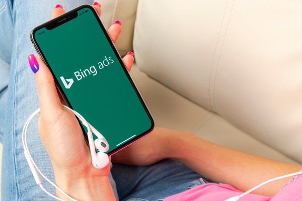 bing ads social media network concept