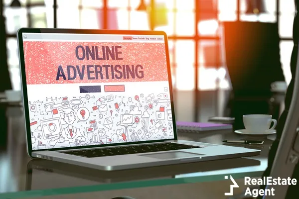 online advertising screen on a laptop