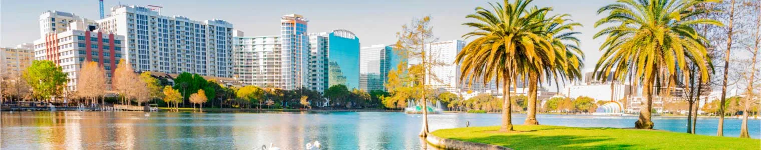 orlando located lake eola park