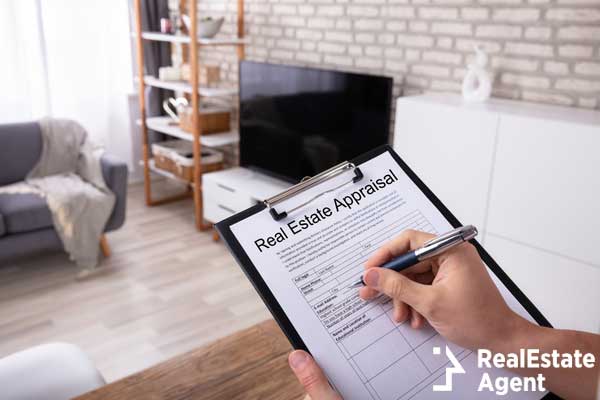 real estate appraisal form at home
