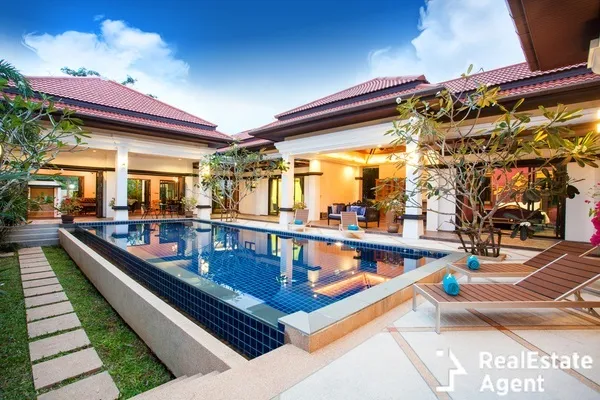 real estate luxury pool villa