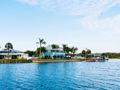 riverview florida beautiful blue house