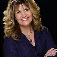 Valerie Howard real estate agent