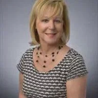  Mary McCooley  real estate agent