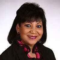 Darlene  Lee real estate agent