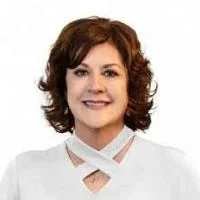 Darlene Gurievsky real estate agent