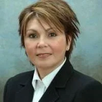 Marie Cruz real estate agent