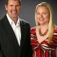 Randy  Crowe & Amber Jones real estate agent