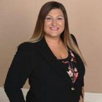 Alixandria Considine real estate agent