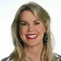 Valerie Noia