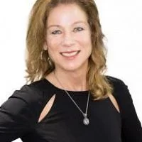 Ellen Jolley professional photo