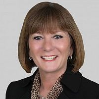 Denise Mortenson real estate agent