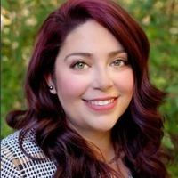 Alicia Brandes real estate agent