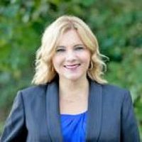 Sherri Bryant real estate agent
