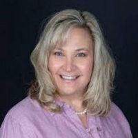 Ruth Truesdell real estate agent