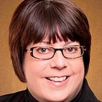 Elise Vetri real estate agent
