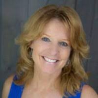 Sandy  Donatucci real estate agent