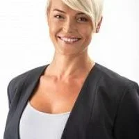 Laura  Rimkus real estate agent