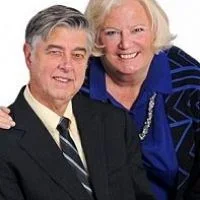 Susan & Steve Hanson real estate agent