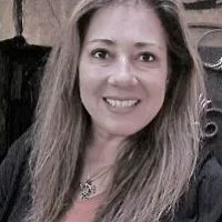 Angela Ahladianakis