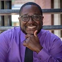 Nicolos Johnson real estate agent