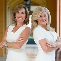 Ellyn  Siviglia & Veronica Cole<br> Evoteam professional photo