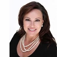 Kim Anderson real estate agent