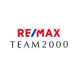 RE/MAX Team 2000 