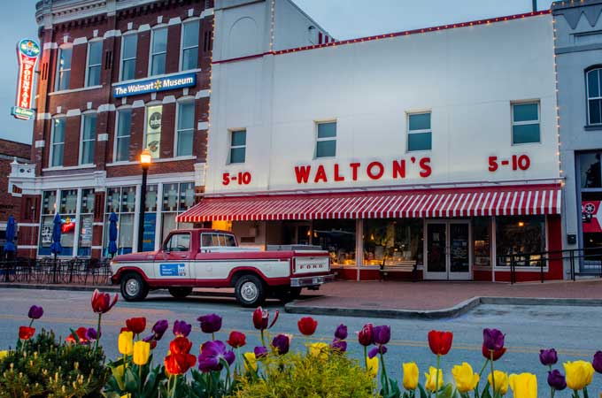 the first walmart in Bentonville AR