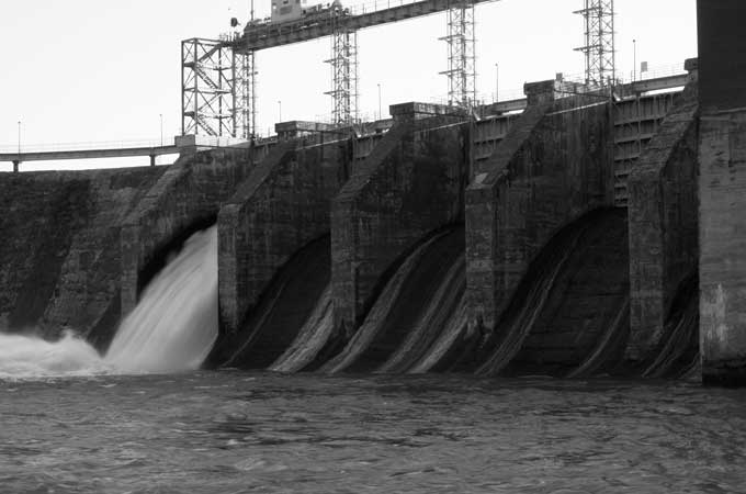 fort mill water flowing from the lake