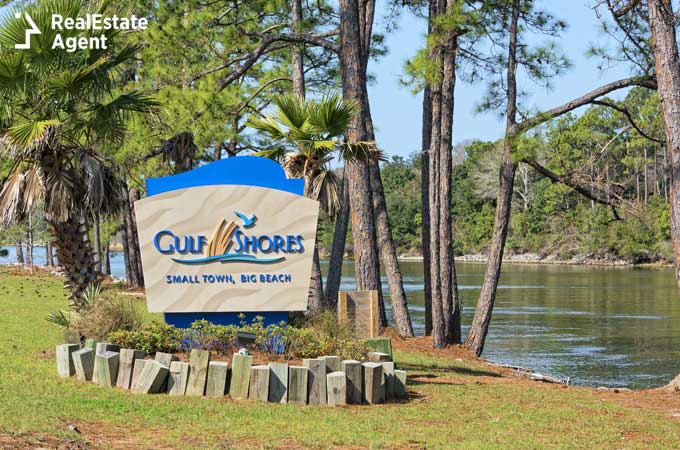 Gulf Shores Alabama welcome sign