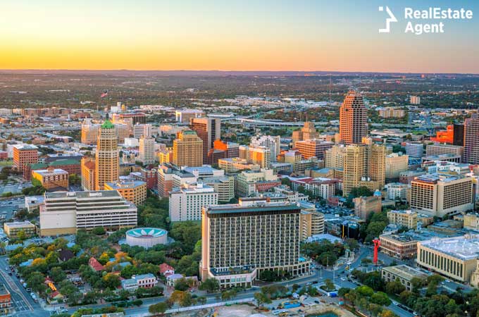 San Antonio Texas skyline image