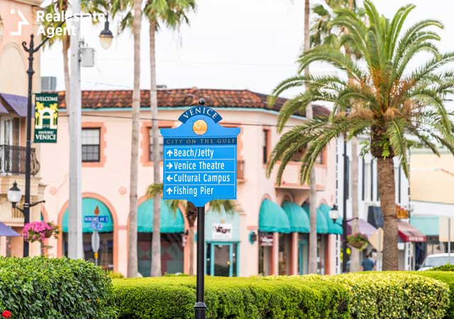 downtown area of Venice Florida