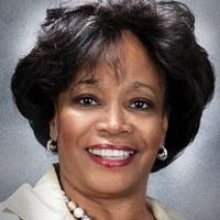 Guinevere Jones-Wood real estate agent