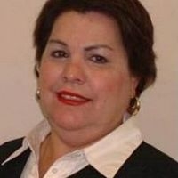 Liz Farrow real estate agent
