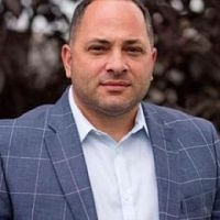 Mike Pecora real estate agent