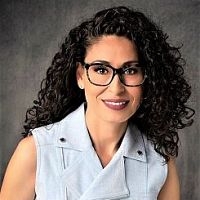 Dina Norman real estate agent