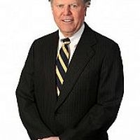 Ward Davol real estate agent