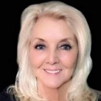 Sherry Pullens real estate agent