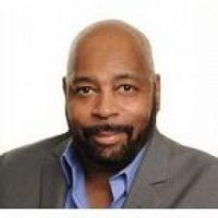 Eric Toms real estate agent
