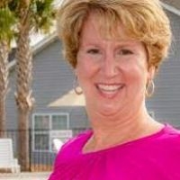Celia  Klein real estate agent