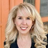 Andrea Carter real estate agent