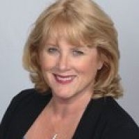 Suzanne Roell-Carson real estate agent